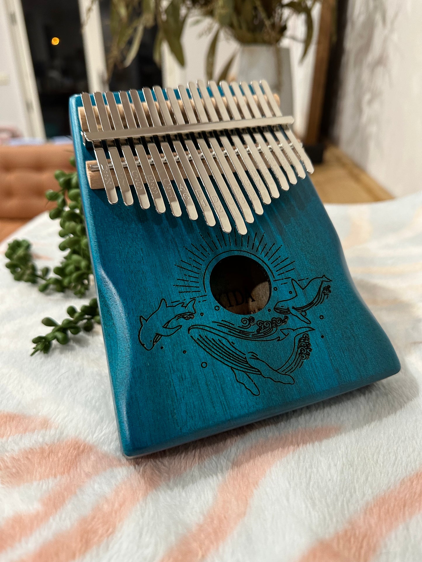 17 Key Kalimba - Blue Whales